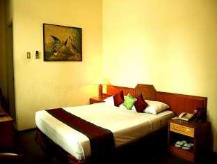 Hotel Royal Dago Bandung Kültér fotó